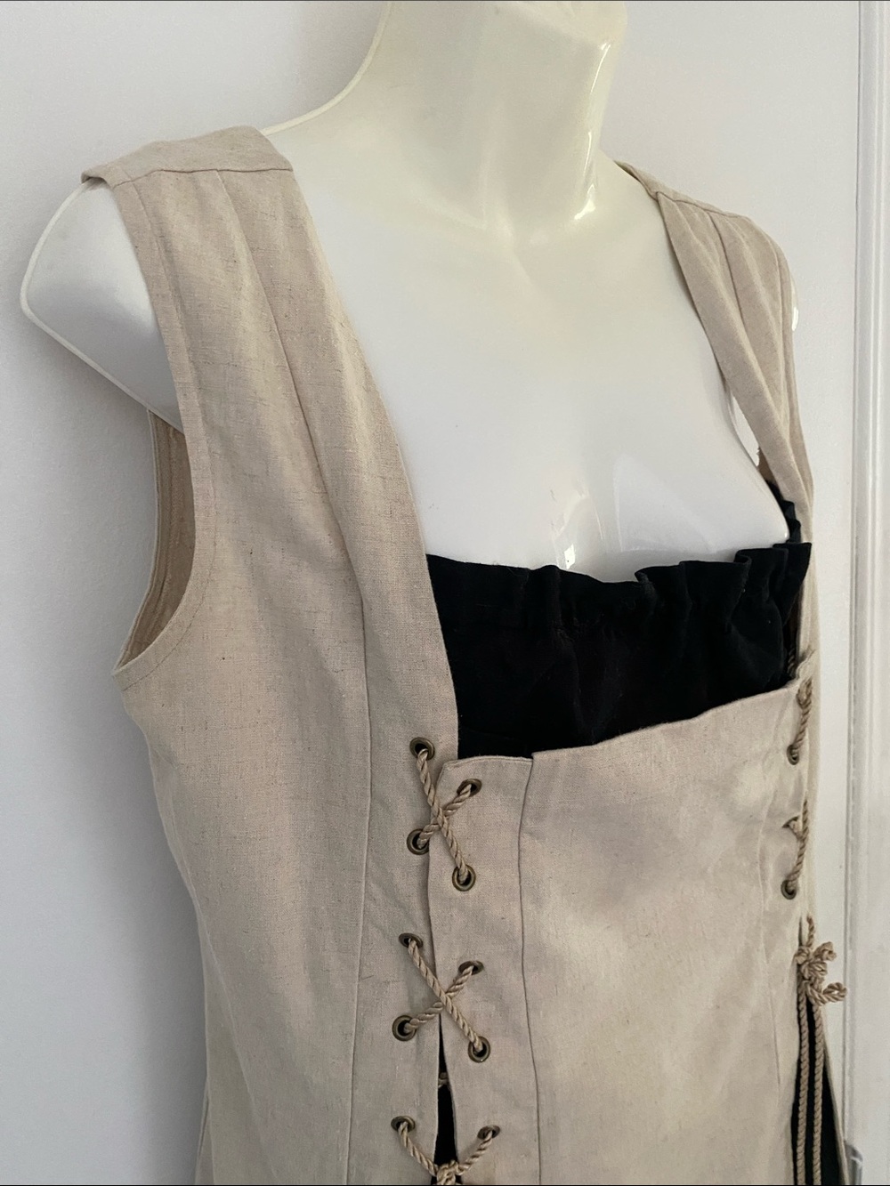 EXCALIBOR LInen Beige Maxi Dress w Black Insert & Lace-Up Panels Size X large - Picture 15 of 16